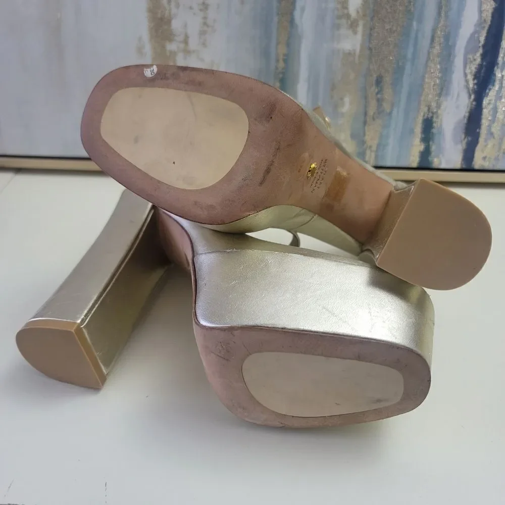 Stuart Weitzman textile buckle add